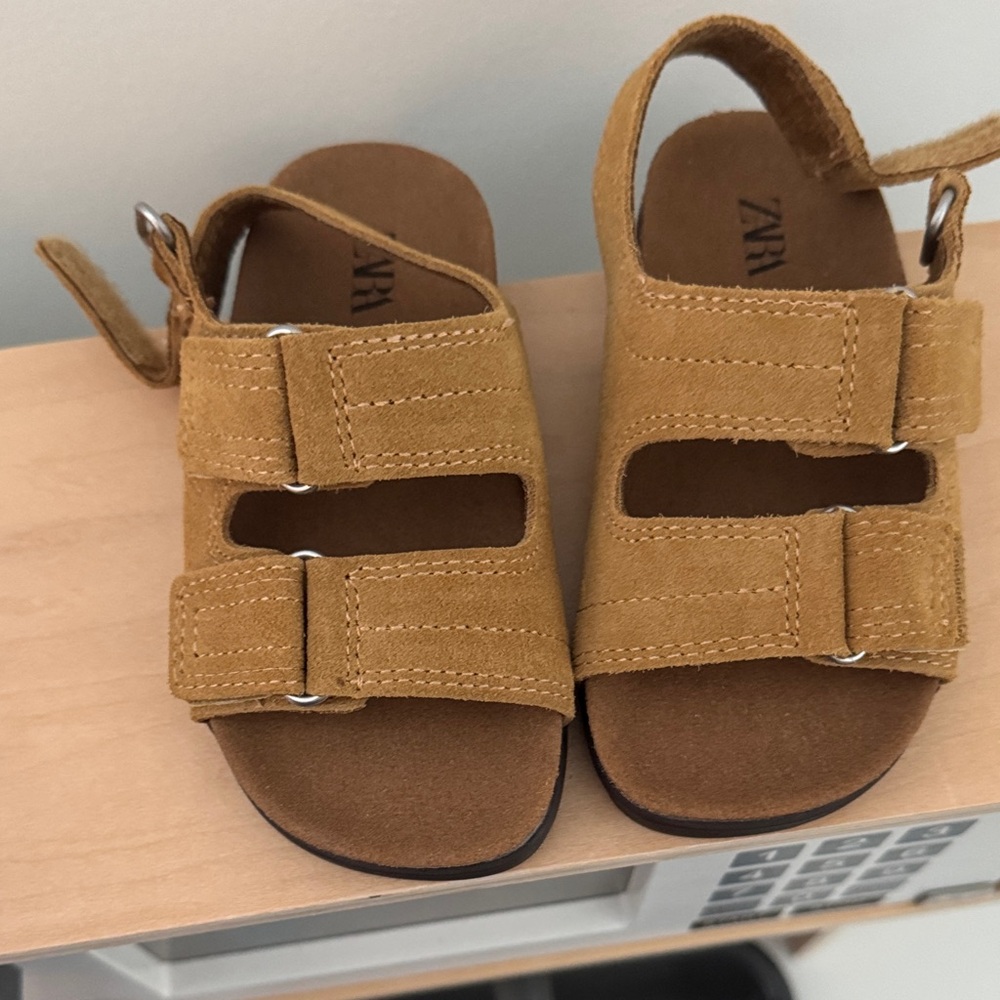 Zara Kids Brown Strap Sandals | never worn